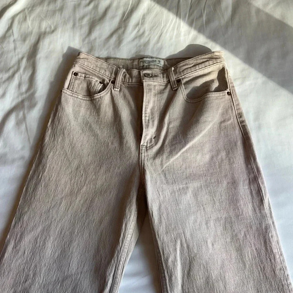 Abercrombie & Fitch The 90s Relaxed Jeans High Rise Size 26/ 2 purple/ p… - Picture 2 of 7